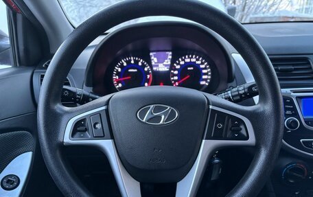 Hyundai Solaris II рестайлинг, 2012 год, 725 000 рублей, 12 фотография