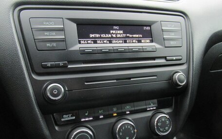 Skoda Octavia, 2013 год, 1 000 000 рублей, 13 фотография