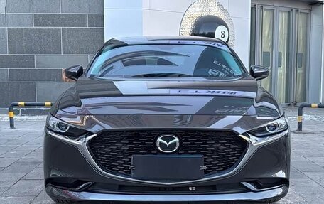 Mazda 3, 2021 год, 1 680 000 рублей, 2 фотография