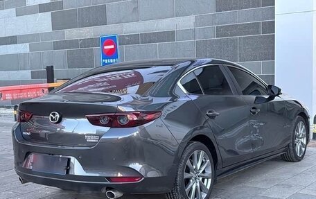 Mazda 3, 2021 год, 1 680 000 рублей, 4 фотография