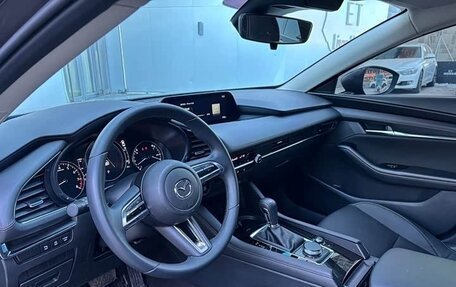 Mazda 3, 2021 год, 1 680 000 рублей, 9 фотография