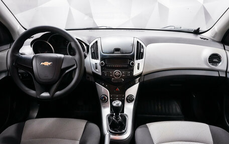 Chevrolet Cruze II, 2013 год, 799 000 рублей, 11 фотография