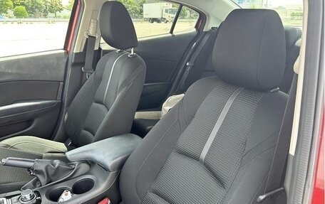 Mazda Axela, 2017 год, 930 000 рублей, 16 фотография