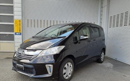 Honda Freed I, 2013 год, 787 000 рублей, 1 фотография