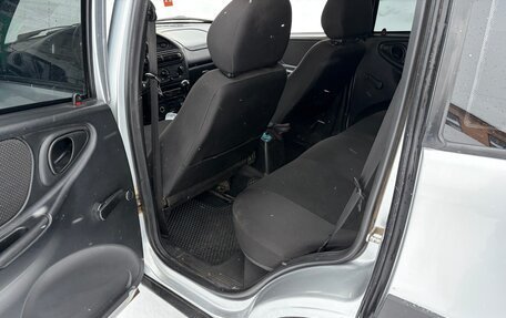 Chevrolet Niva I рестайлинг, 2010 год, 600 000 рублей, 9 фотография