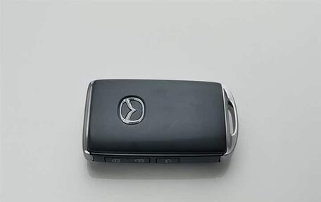 Mazda 3, 2024 год, 2 000 000 рублей, 19 фотография