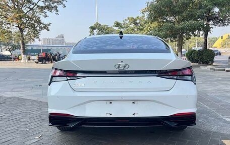 Hyundai Elantra VI рестайлинг, 2021 год, 1 090 230 рублей, 4 фотография