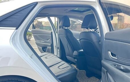 Hyundai Elantra VI рестайлинг, 2021 год, 1 090 230 рублей, 13 фотография