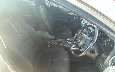 Mazda Axela, 2019 год, 1 050 000 рублей, 18 фотография