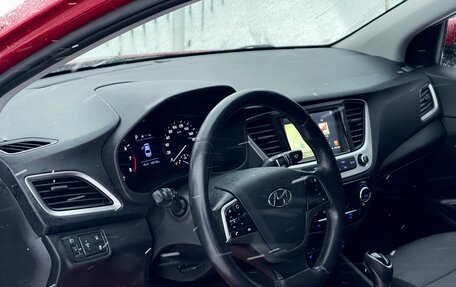 Hyundai Solaris II рестайлинг, 2017 год, 1 379 000 рублей, 8 фотография