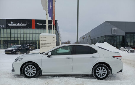 Toyota Camry, 2021 год, 3 350 000 рублей, 8 фотография