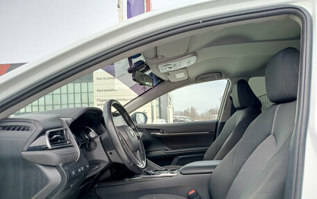 Toyota Camry, 2021 год, 3 350 000 рублей, 16 фотография