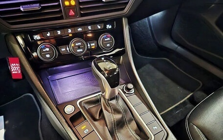 Volkswagen Jetta VII, 2023 год, 1 800 000 рублей, 8 фотография