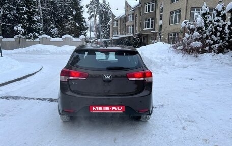 KIA Rio III рестайлинг, 2017 год, 1 045 000 рублей, 6 фотография