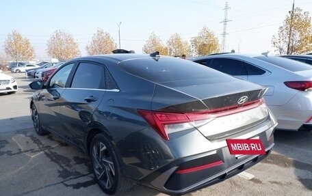 Hyundai Elantra, 2024 год, 2 190 000 рублей, 4 фотография