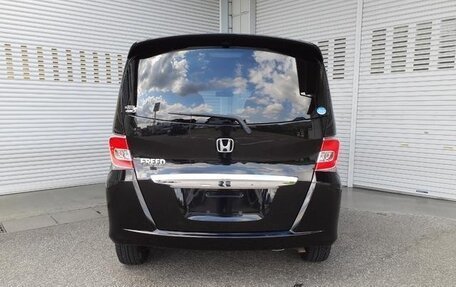 Honda Freed I, 2013 год, 787 000 рублей, 5 фотография