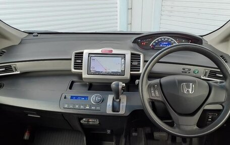 Honda Freed I, 2013 год, 787 000 рублей, 21 фотография