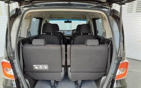 Honda Freed I, 2013 год, 787 000 рублей, 25 фотография