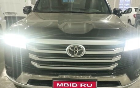 Toyota Land Cruiser, 2022 год, 9 050 000 рублей, 1 фотография