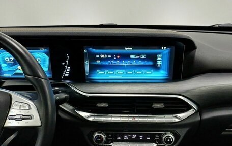 FAW Bestune T77, 2022 год, 1 665 000 рублей, 15 фотография