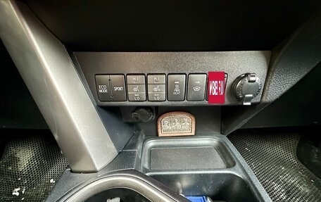 Toyota RAV4, 2015 год, 2 380 000 рублей, 17 фотография