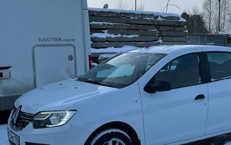 Renault Logan II, 2019 год, 825 000 рублей, 24 фотография