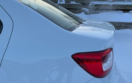 Renault Logan II, 2019 год, 825 000 рублей, 28 фотография