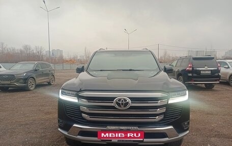 Toyota Land Cruiser, 2022 год, 9 050 000 рублей, 2 фотография