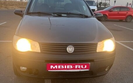 Fiat Albea I рестайлинг, 2008 год, 400 000 рублей, 2 фотография
