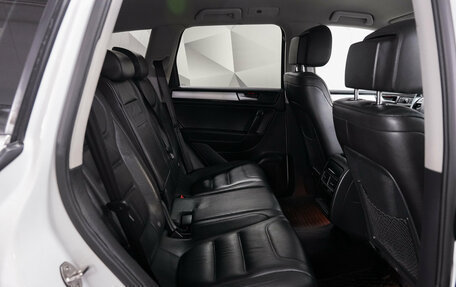 Volkswagen Touareg III, 2012 год, 1 848 000 рублей, 13 фотография