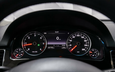 Volkswagen Touareg III, 2012 год, 1 848 000 рублей, 15 фотография