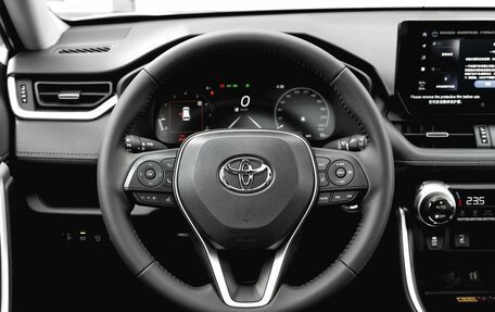 Toyota RAV4, 2025 год, 4 600 000 рублей, 19 фотография