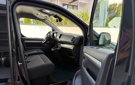 Toyota ProAce II, 2021 год, 3 940 000 рублей, 17 фотография