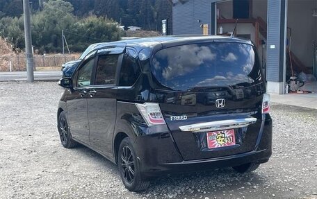 Honda Freed I, 2014 год, 832 000 рублей, 6 фотография