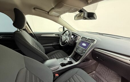 Ford Fusion (North America) II, 2019 год, 1 690 000 рублей, 11 фотография