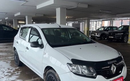 Renault Sandero II рестайлинг, 2016 год, 460 000 рублей, 1 фотография