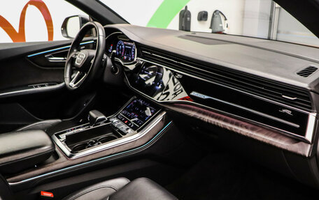 Audi Q8 I, 2018 год, 5 897 000 рублей, 25 фотография