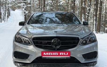 Mercedes-Benz E-Класс, 2015 год, 3 650 000 рублей, 2 фотография