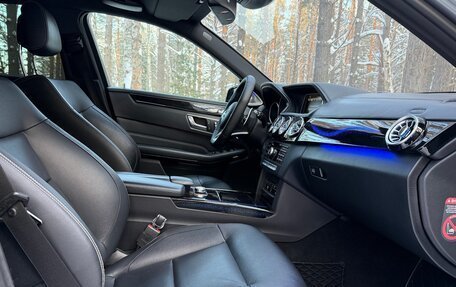 Mercedes-Benz E-Класс, 2015 год, 3 650 000 рублей, 22 фотография