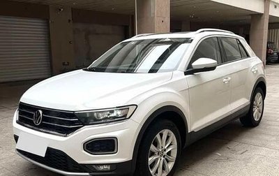 Volkswagen T-Roc I, 2021 год, 1 520 000 рублей, 1 фотография