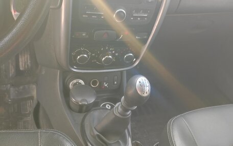 Renault Duster I рестайлинг, 2012 год, 750 000 рублей, 2 фотография