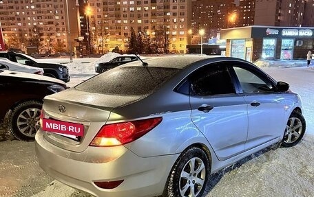 Hyundai Solaris II рестайлинг, 2013 год, 600 000 рублей, 8 фотография