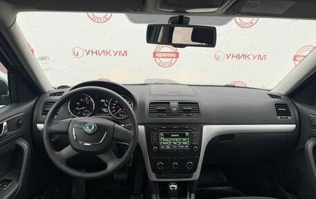 Skoda Yeti I рестайлинг, 2013 год, 879 000 рублей, 17 фотография