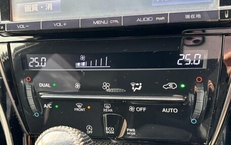 Toyota Harrier, 2016 год, 2 160 000 рублей, 15 фотография