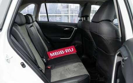 Toyota RAV4, 2025 год, 4 490 000 рублей, 11 фотография