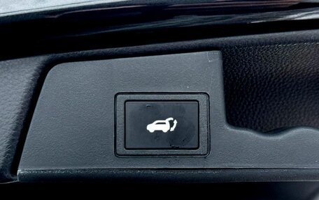 Toyota RAV4, 2025 год, 4 390 000 рублей, 11 фотография