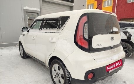 KIA Soul II рестайлинг, 2018 год, 1 550 000 рублей, 3 фотография