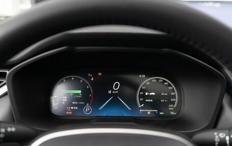 Toyota RAV4, 2025 год, 4 490 000 рублей, 25 фотография