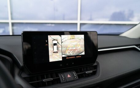 Toyota RAV4, 2025 год, 4 490 000 рублей, 29 фотография