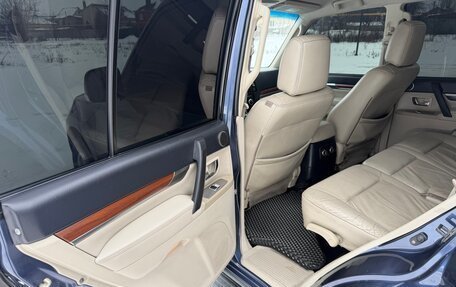 Mitsubishi Pajero IV, 2008 год, 1 490 000 рублей, 16 фотография